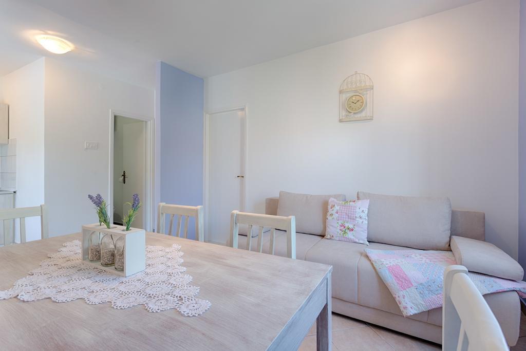 Apartment Dijana โปดสตรานา ภายนอก รูปภาพ