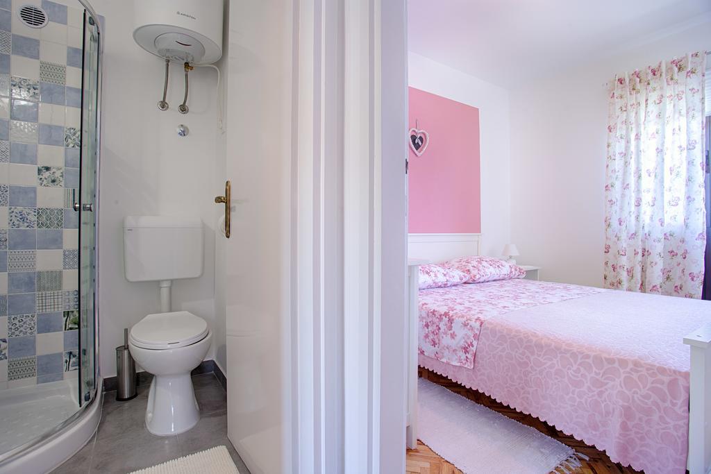 Apartment Dijana โปดสตรานา ภายนอก รูปภาพ